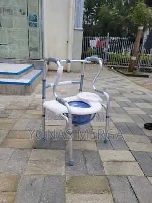 Toilet Seat With Handles習幻Multi-function Raised Toilet Seat
Sit Up