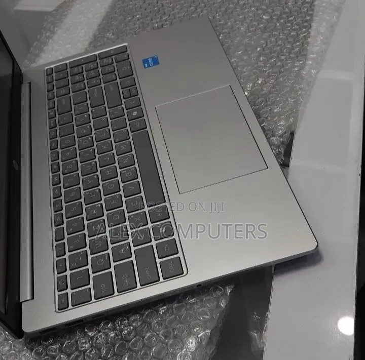 New Laptop HP Stream Notebook 8GB Intel Core i3 SSD 256GB