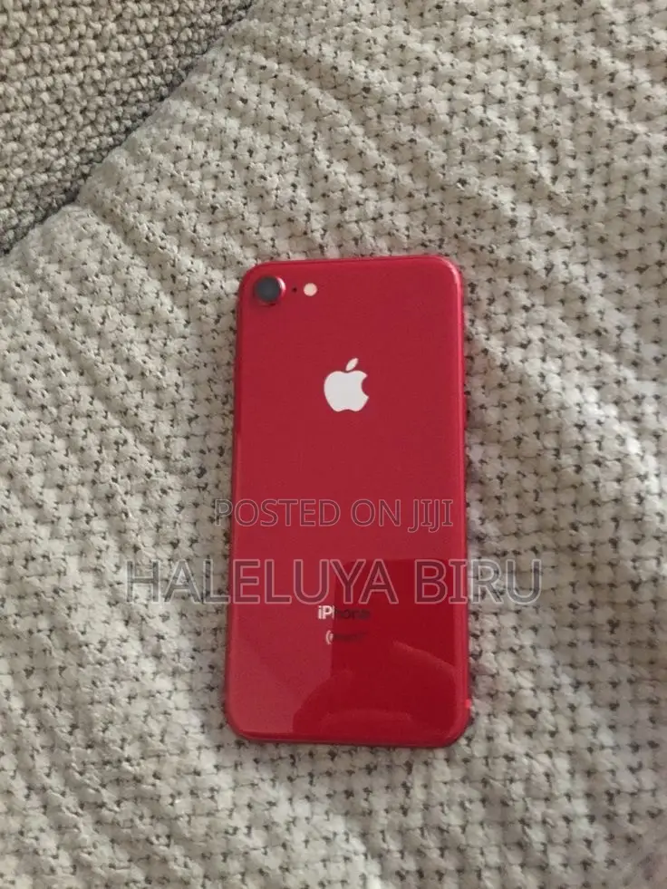 Apple iPhone 8 64 GB Red