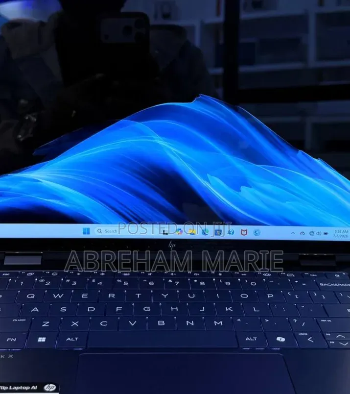 New Laptop HP OmniBook X Flip 14" 16GB Intel Core Ultra 5 SSD 512GB
