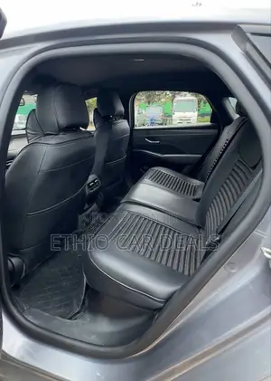 BYD Qin Plus DM-i 2025 Gray