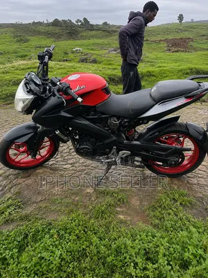 Bajaj Pulsar NS 200 2018 Red