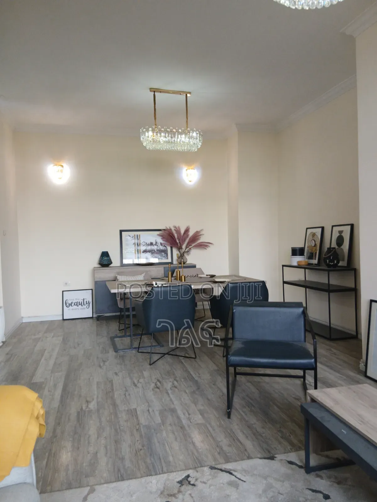 3bdrm Apartment in For Sale 3 Bedroom for sale
