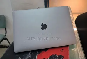 New Laptop Apple MacBook Air 2020 M1 16GB Apple M1 SSD 256GB