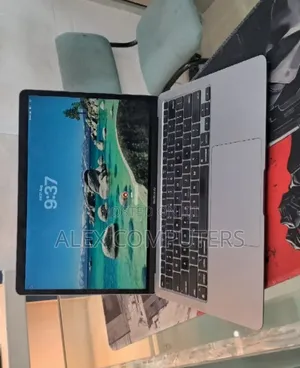 New Laptop Apple MacBook Air 2020 M1 16GB Apple M1 SSD 256GB