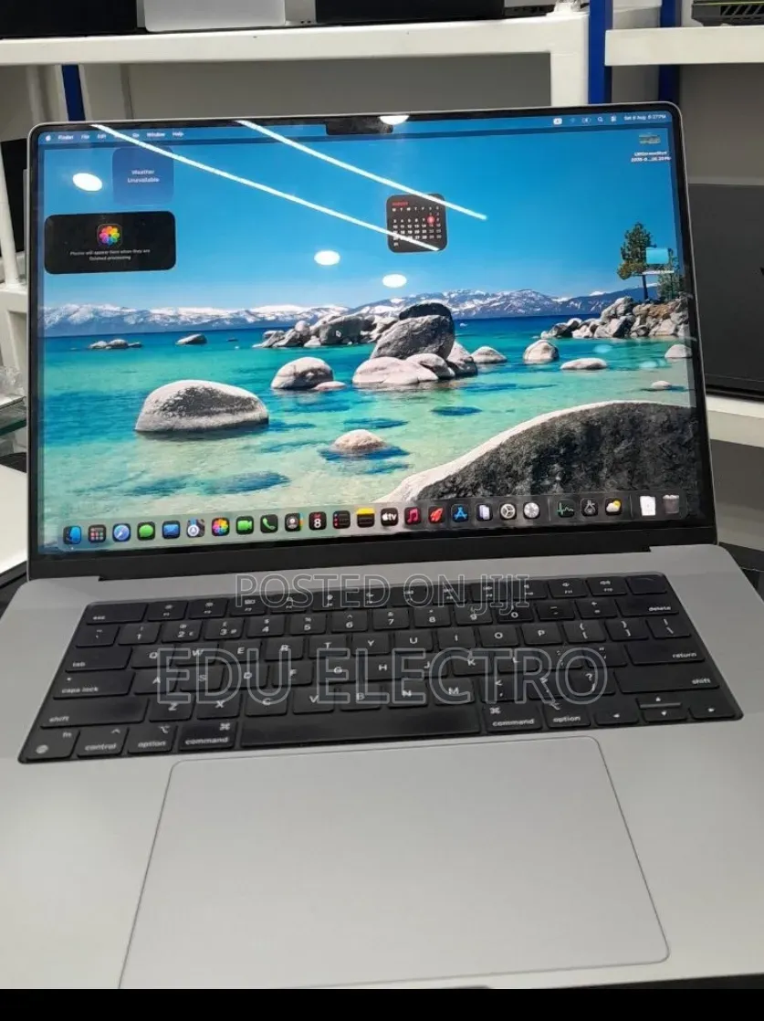 New Laptop Apple MacBook Pro 2021 M1 Max 32GB Apple M1 Max SSD 1T
