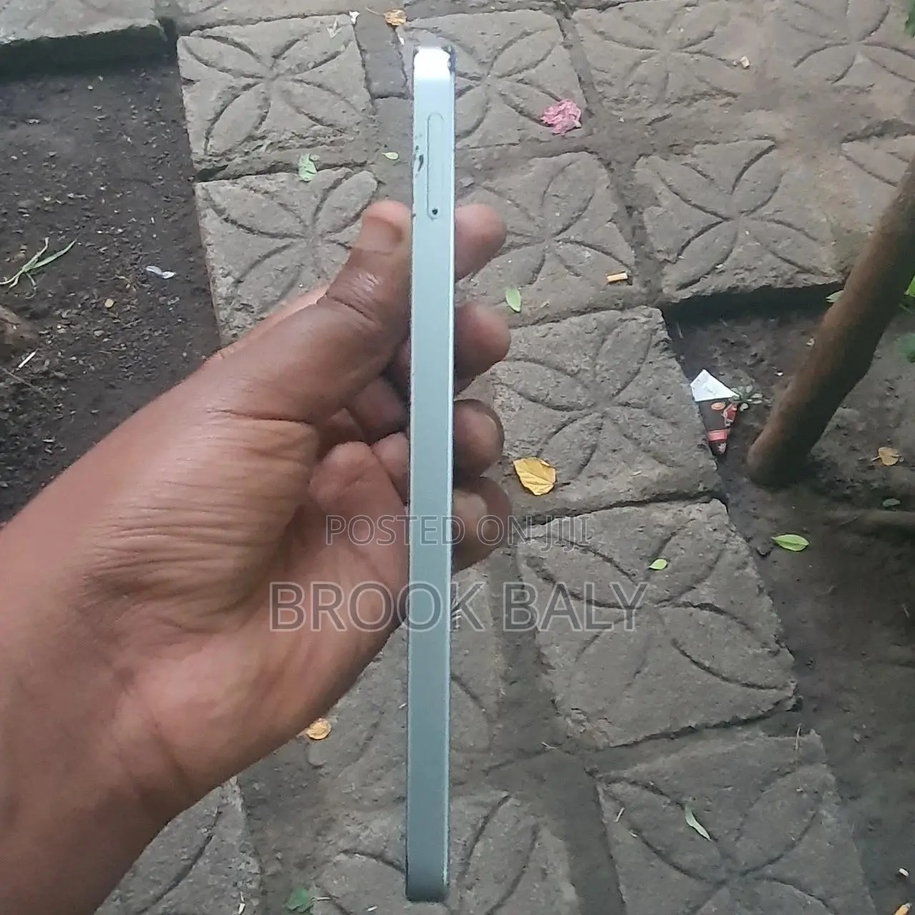 Samsung Galaxy M16 128 GB Silver