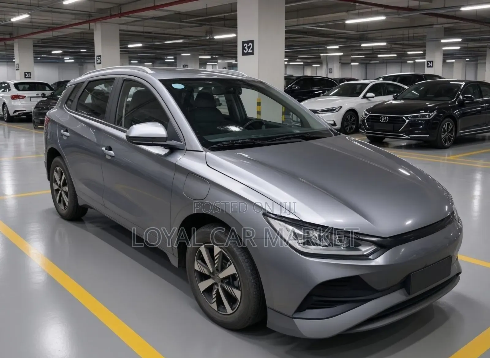 BYD E2 43 kWh 94 hp FWD 2024 Gray