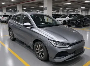 BYD E2 43 kWh 94 hp FWD 2024 Gray