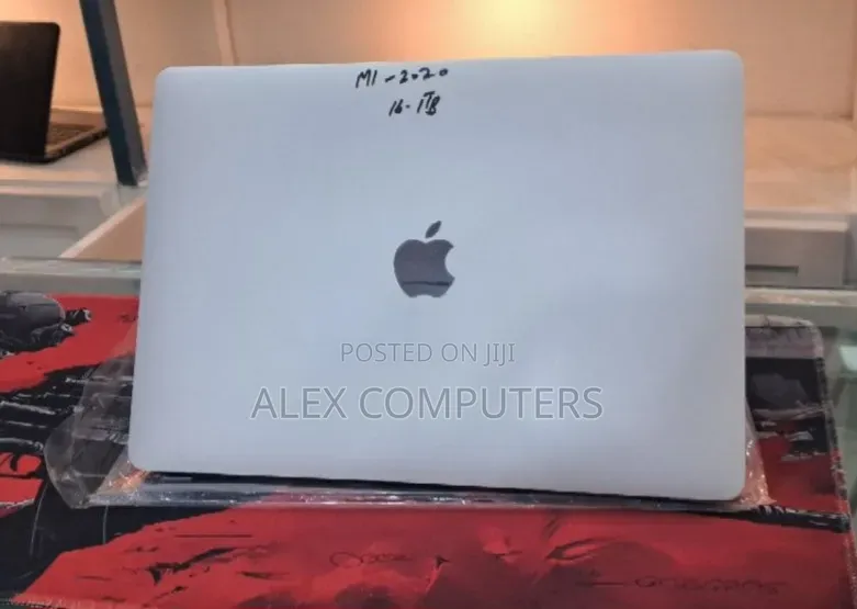 New Laptop Apple MacBook 16GB Apple M1 Pro SSD 1T