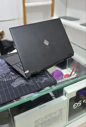New Laptop HP Omen 16 16GB Intel Core i9 SSD 512GB