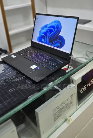 New Laptop HP Omen 16 16GB Intel Core i9 SSD 512GB