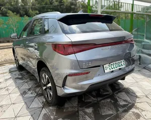 BYD E2 43 kWh 94 hp FWD 2025 Gray