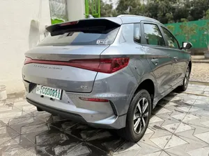 BYD E2 43 kWh 94 hp FWD 2025 Gray