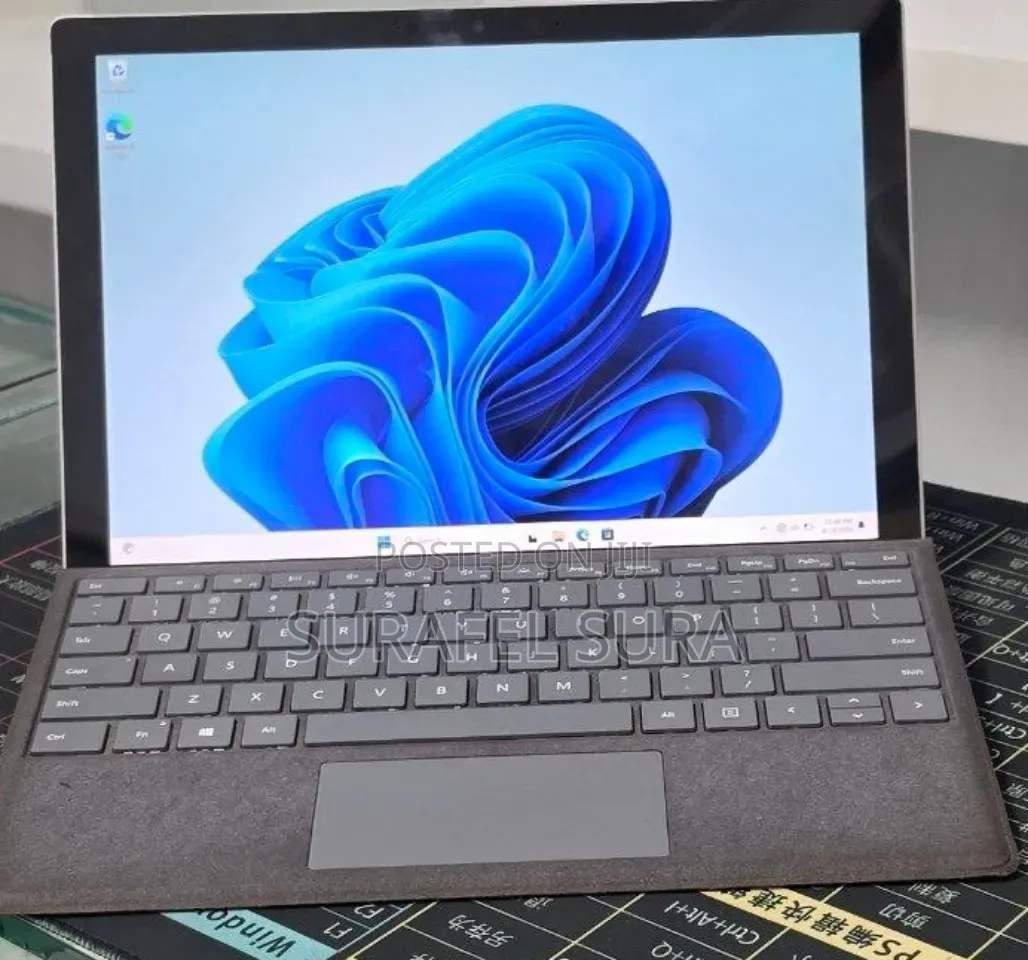 New Laptop Microsoft Surface Pro 7 32GB Intel Core i7 SSD 1T