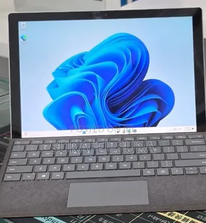 New Laptop Microsoft Surface Pro 7 32GB Intel Core i7 SSD 1T