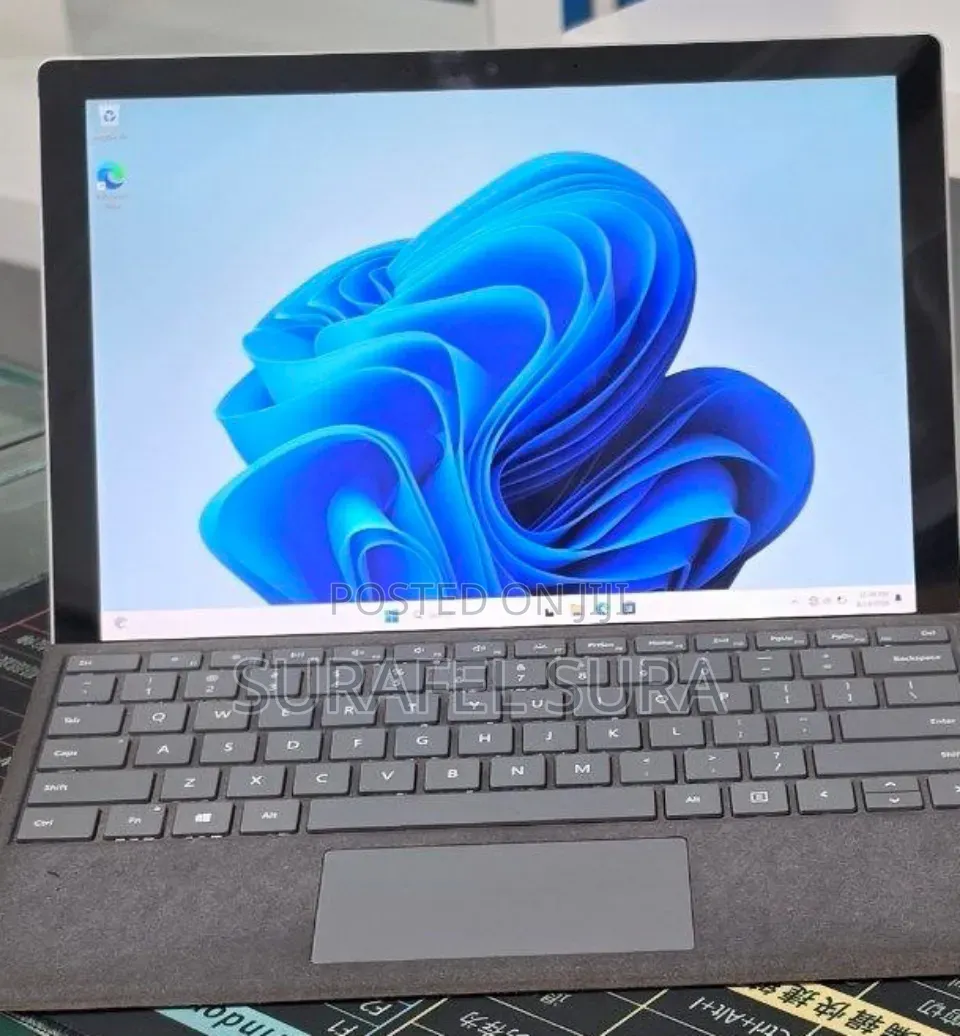 New Laptop Microsoft Surface Pro 7 32GB Intel Core i7 SSD 1T