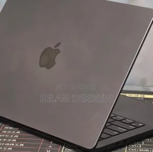 New Laptop Apple MacBook Pro 2024 M4 16GB Apple M4 Pro SSD 512GB