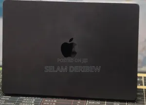 New Laptop Apple MacBook Pro 2024 M4 16GB Apple M4 Pro SSD 512GB