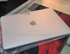 New Laptop Apple MacBook Pro 2020 M1 16GB Apple M1 SSD 1T