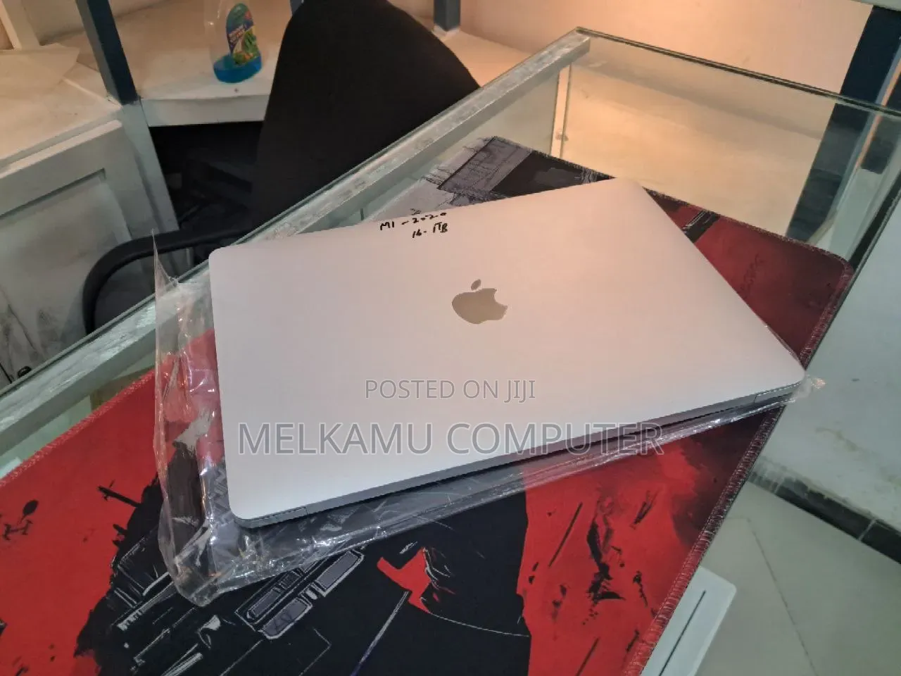New Laptop Apple MacBook Pro 2020 M1 16GB Apple M1 SSD 1T