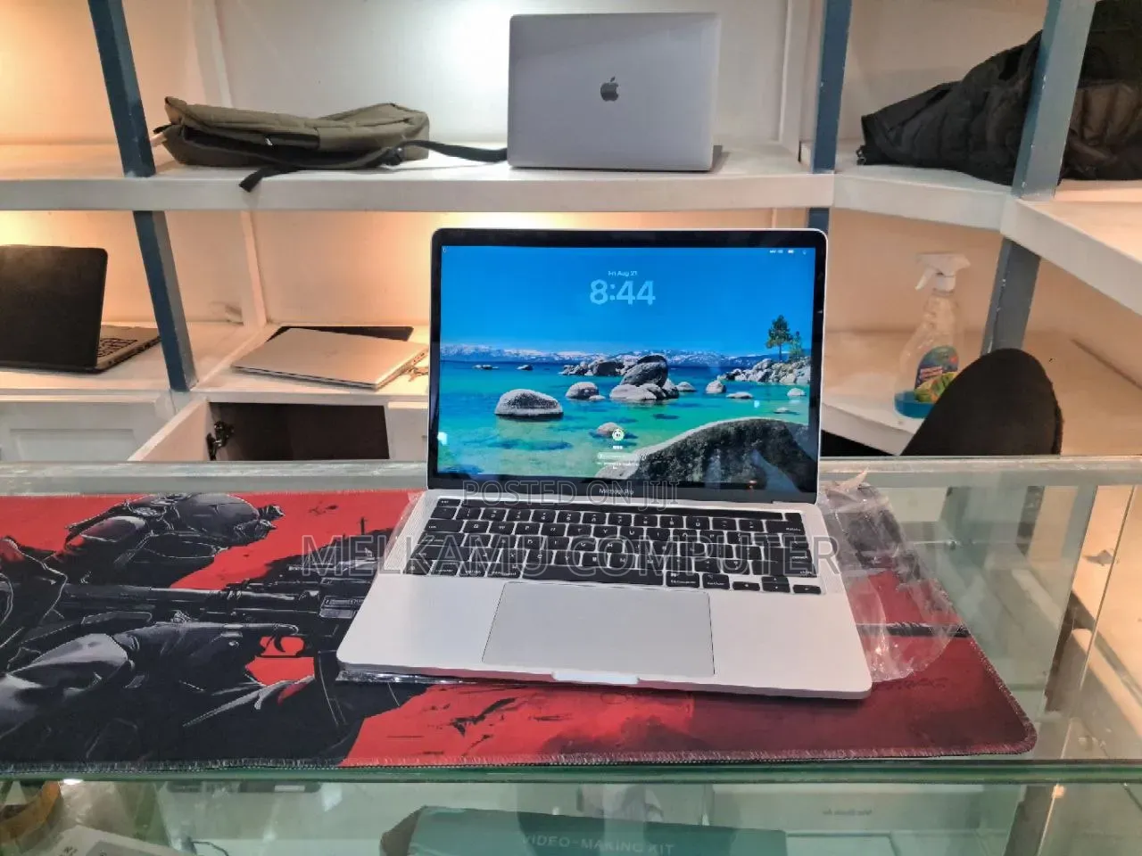 New Laptop Apple MacBook Pro 2020 M1 16GB Apple M1 SSD 1T