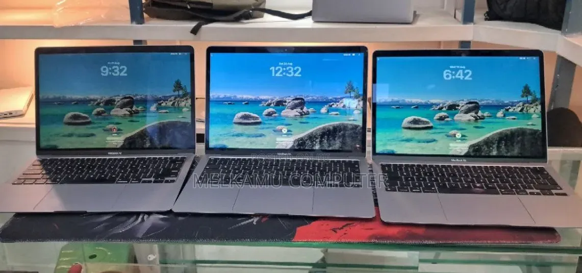New Laptop Apple MacBook Air 2020 M1 8GB Apple M1 SSD 256GB