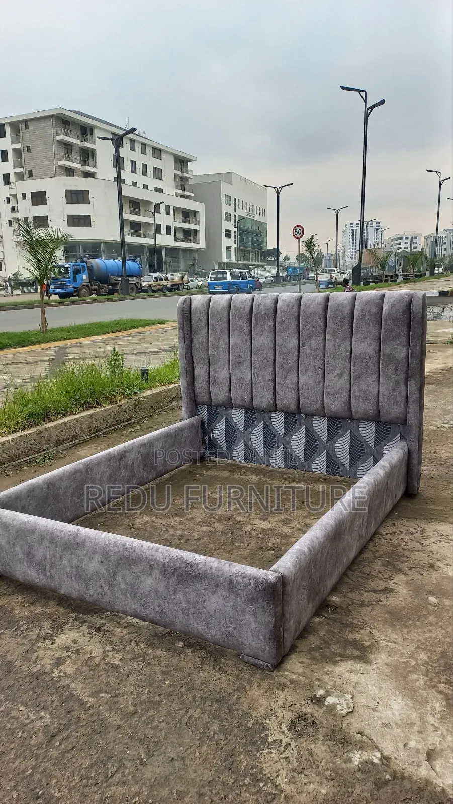 1.50 Tapiseri Bed