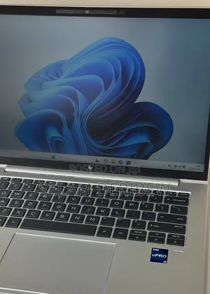 New Laptop HP EliteBook 840 G10 16GB Intel Core i7 SSD 512GB