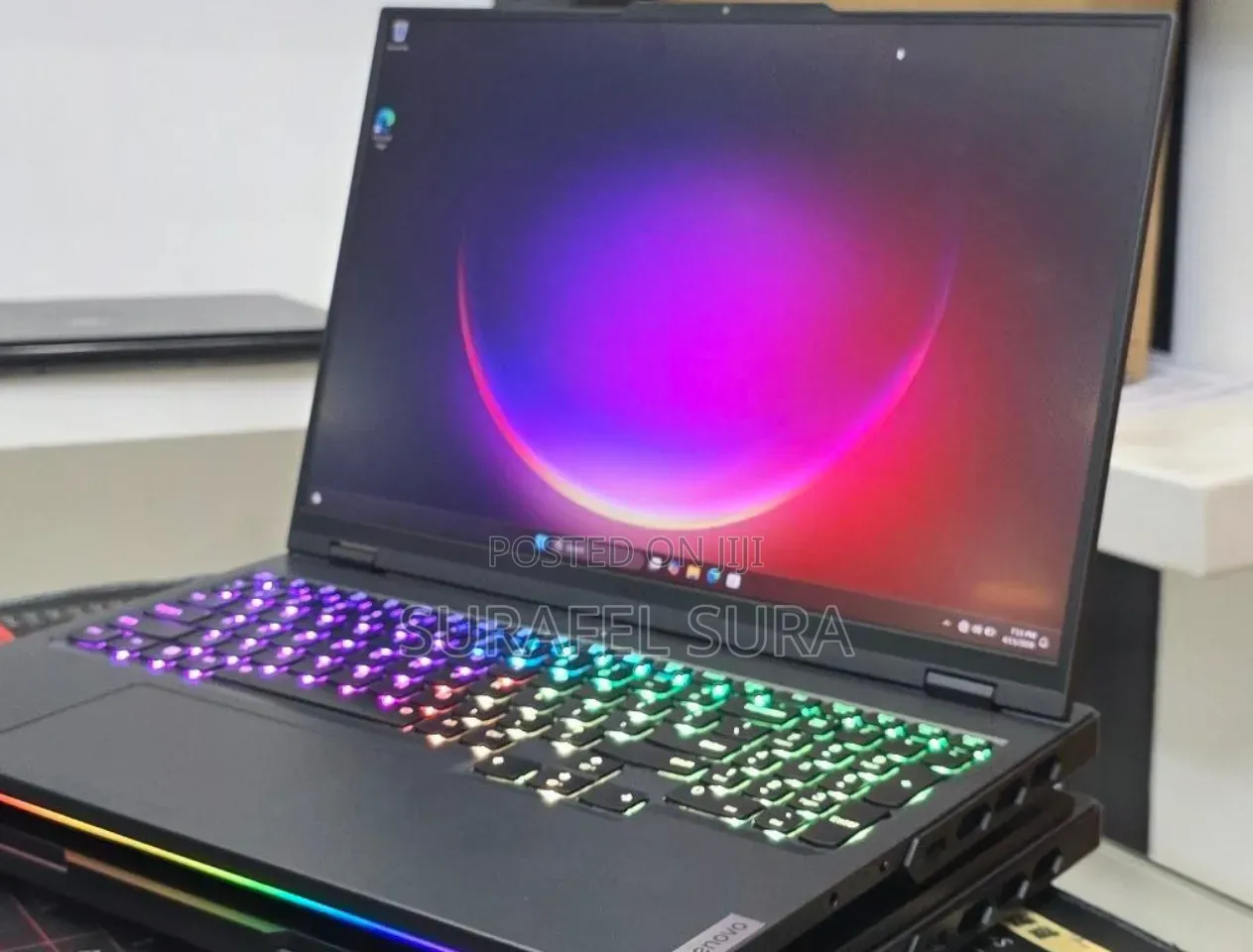 New Laptop Lenovo Legion Pro 7 48GB Intel Core i9 SSD 1T