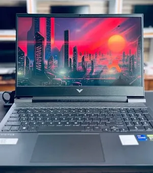 New Laptop HP Victus 16 16GB Intel Core i7 SSD 512GB
