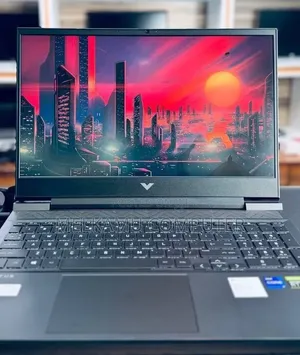 New Laptop HP Victus 16 16GB Intel Core i7 SSD 512GB