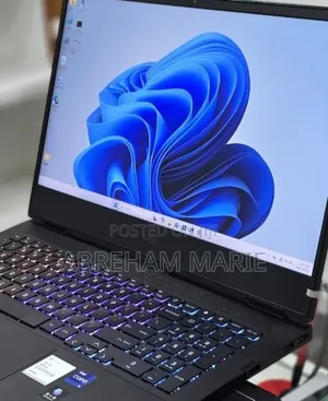 New Laptop HP Omen 16 16GB Intel Core i9 SSD 512GB