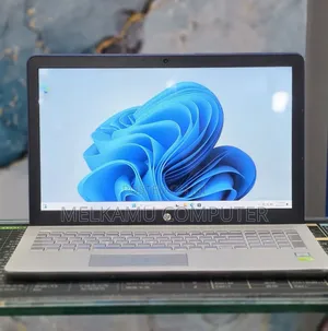 New Laptop HP Pavilion 15 12GB Intel Core i7 HDD 1T