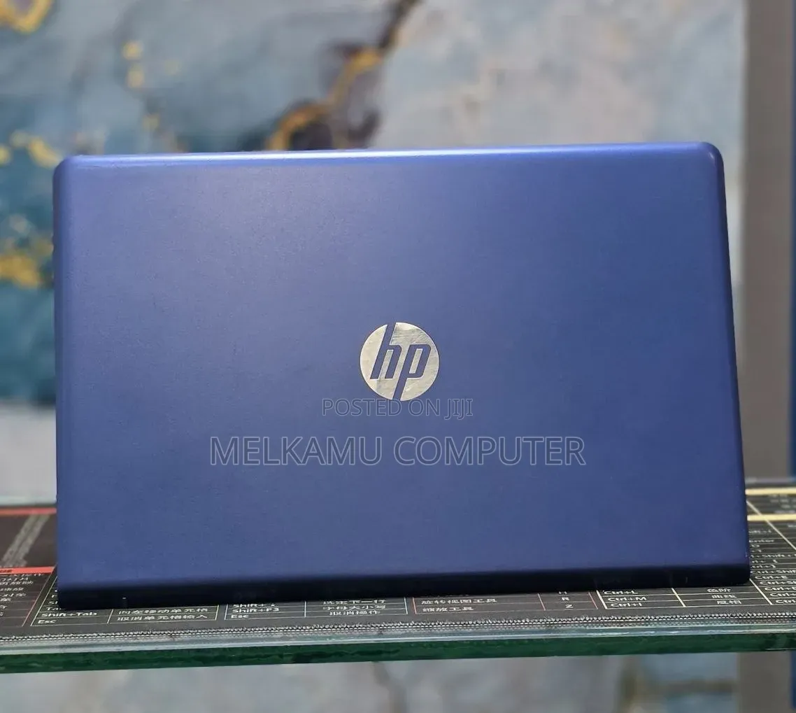 New Laptop HP Pavilion 15 12GB Intel Core i7 HDD 1T