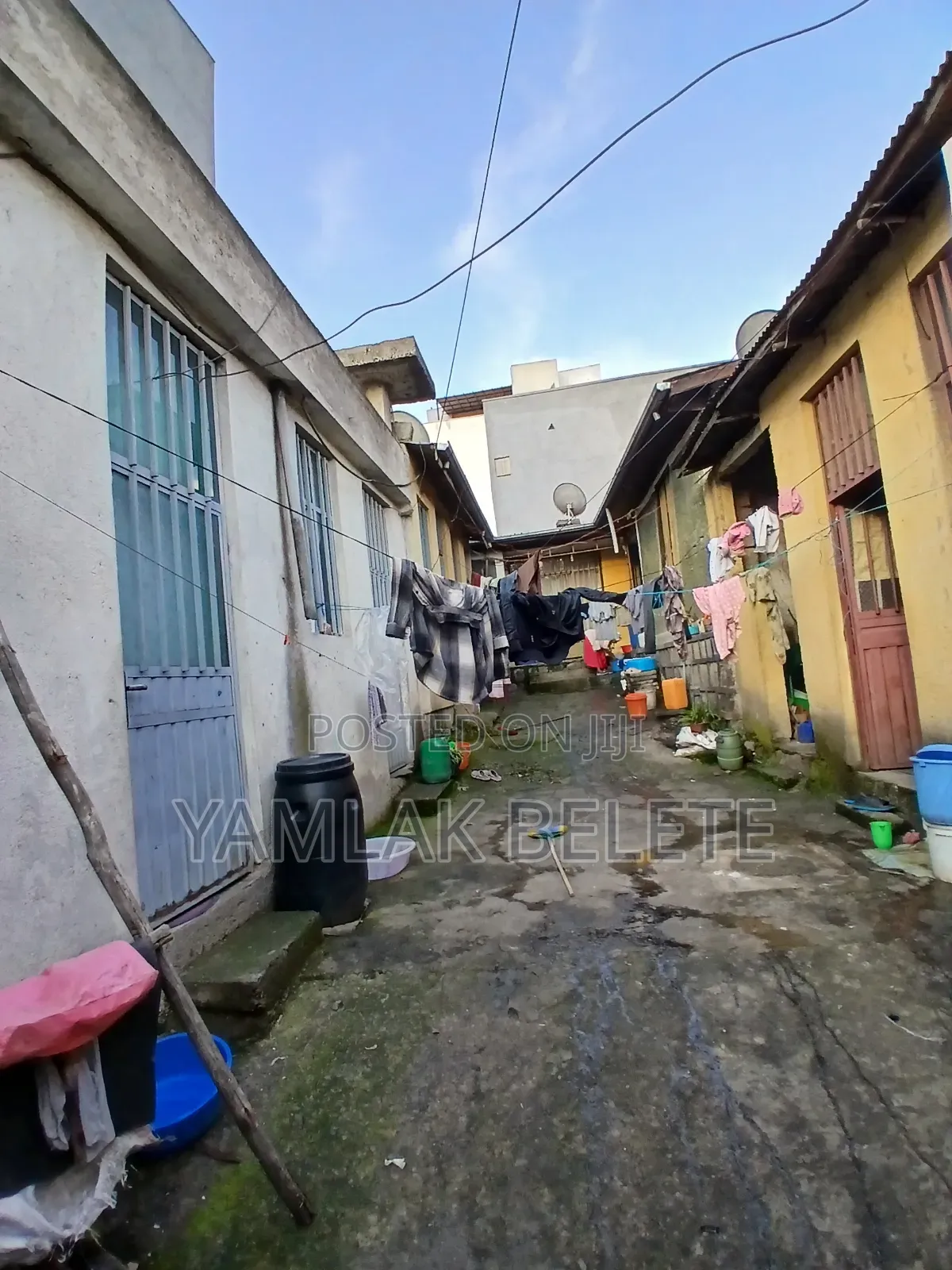 3bdrm House in Yeka for sale