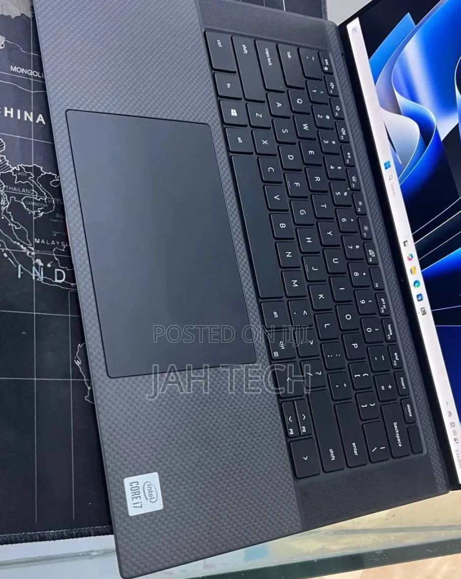 New Laptop Dell XPS 15 16GB Intel Core i7 SSD 512GB