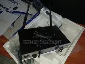 The Omax Max DH-769 Wireless Professional Microphone System