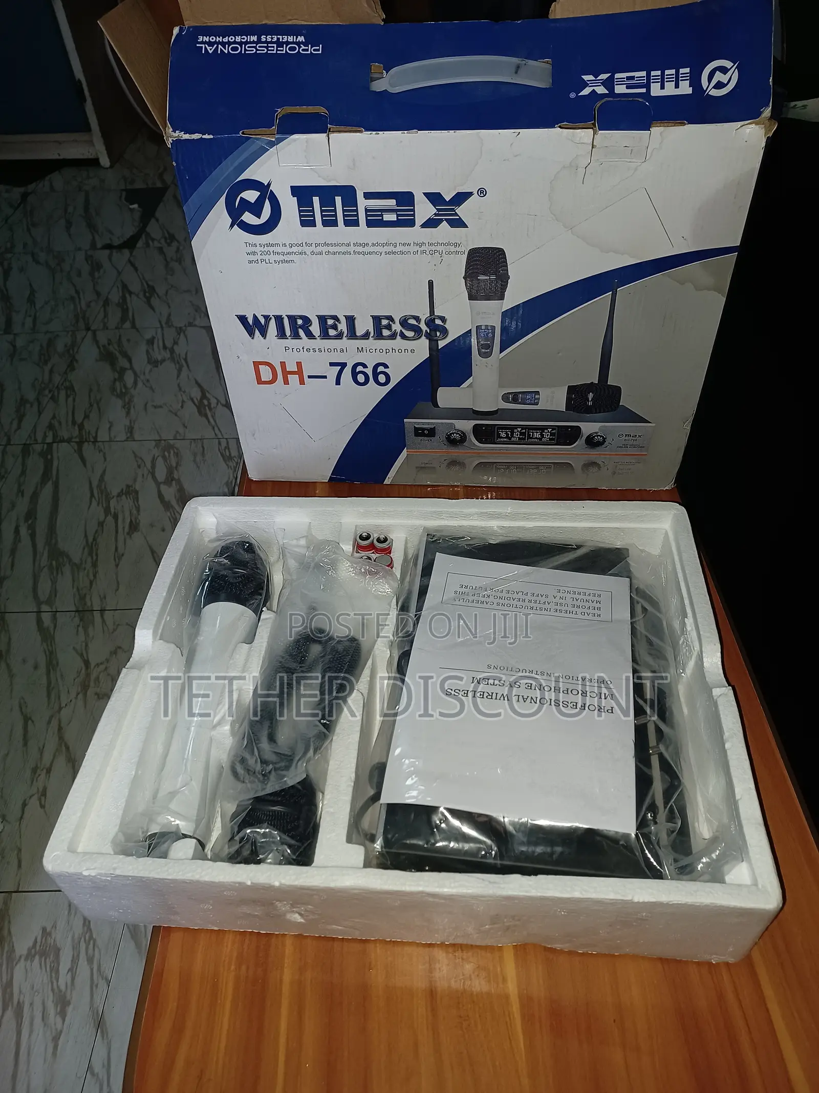 The Omax Max DH-769 Wireless Professional Microphone System