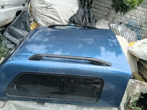 የሚሸጥ የሃይሉክስ ቪጎ ኪንግካብ ኬሪ ቦክስ(hilux Vigo Kingcab Carryboy) 2008 ሞዴል