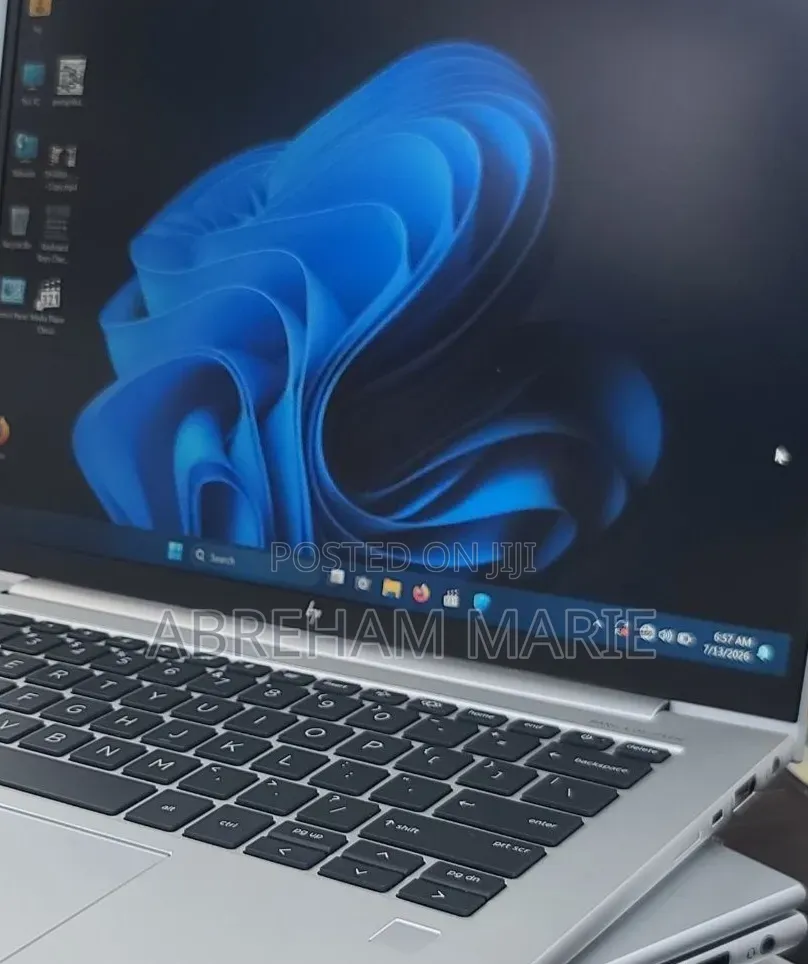 New Laptop HP EliteBook 840 10 16GB Intel Core i7 SSD 512GB
