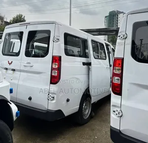 New Wuling Hongguang Mini EV 2025 White