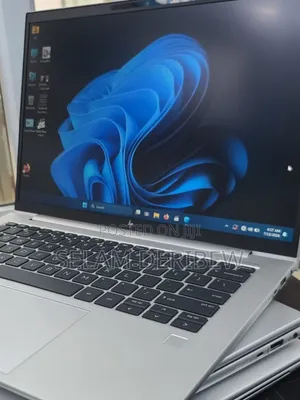 New Laptop HP EliteBook 840 G10 16GB Intel Core i7 SSD 512GB