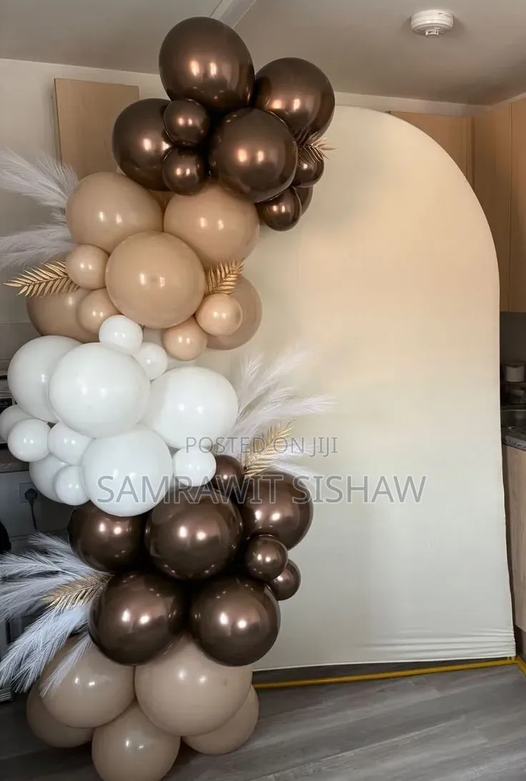 ዲኮር Service