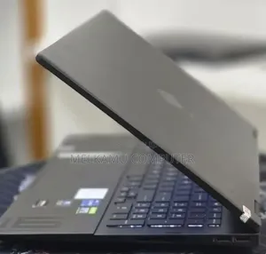 New Laptop HP Omen 16 16GB Intel Core i9 SSD 512GB