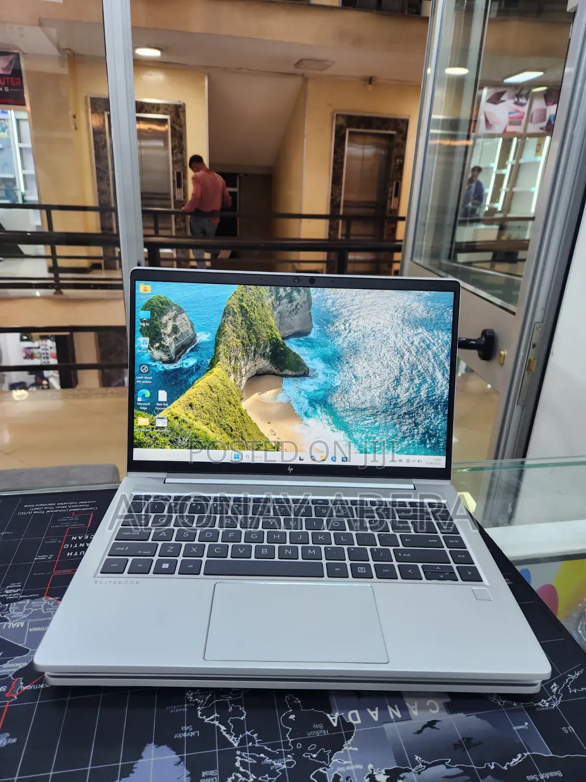 New Laptop HP 16GB AMD Ryzen 5 SSD 512GB