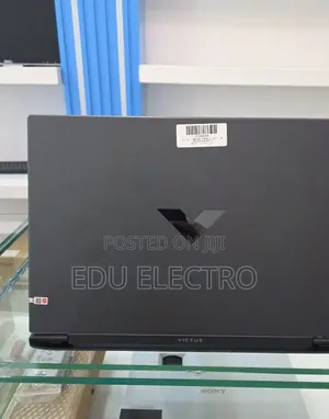 New Laptop HP Victus 16 16GB Intel Core i7 SSD 1T
