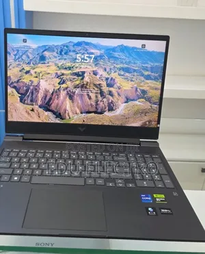 New Laptop HP Victus 16 16GB Intel Core i7 SSD 1T