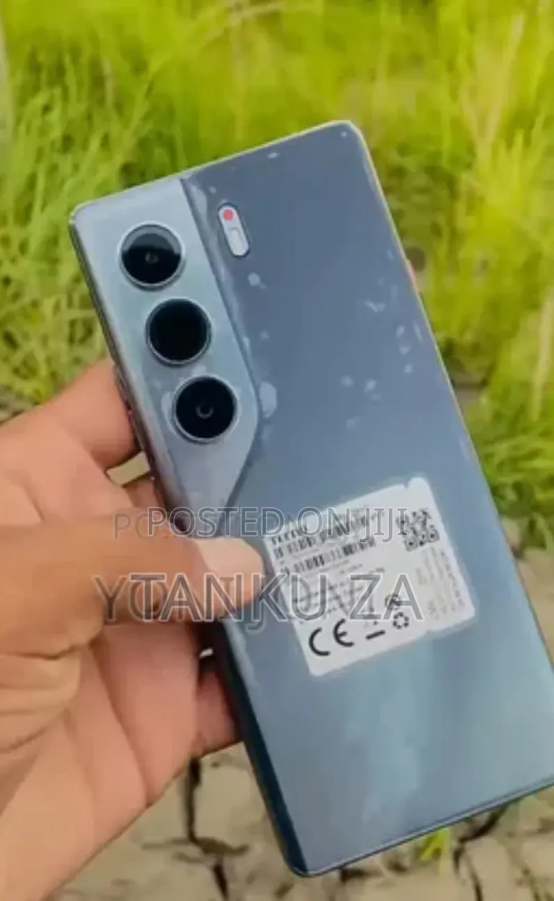 Tecno Camon 40 Pro 5G 256 GB Gray