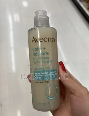 Aveeno Calm + Restore Nourishing Oat Cleanser (232mL) - ኦሪጅናል